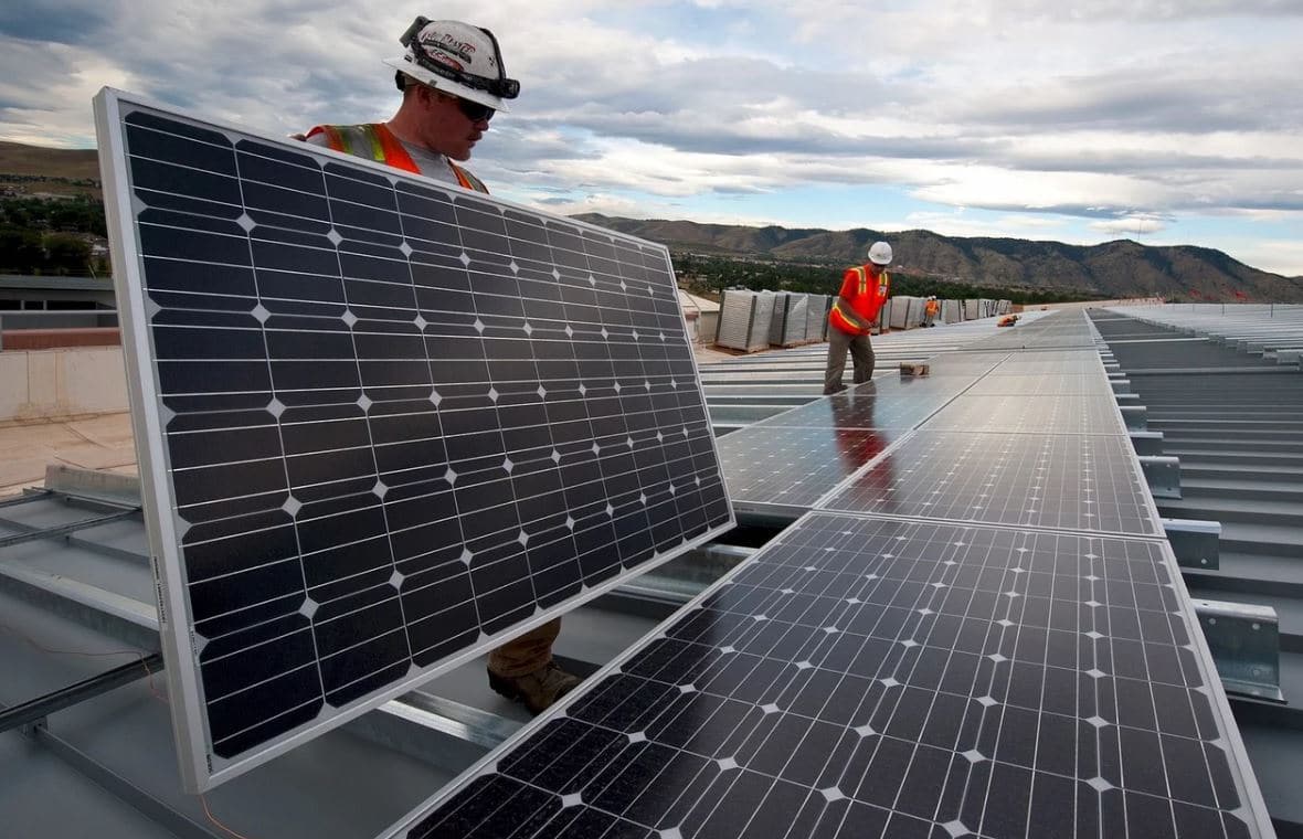 Panel Recommends Extending Trump-Era Duties on Solar Panels