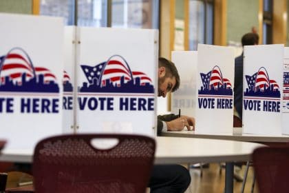 Dems Sue Wisconsin to Expand Voting Access in Wake of Pandemic