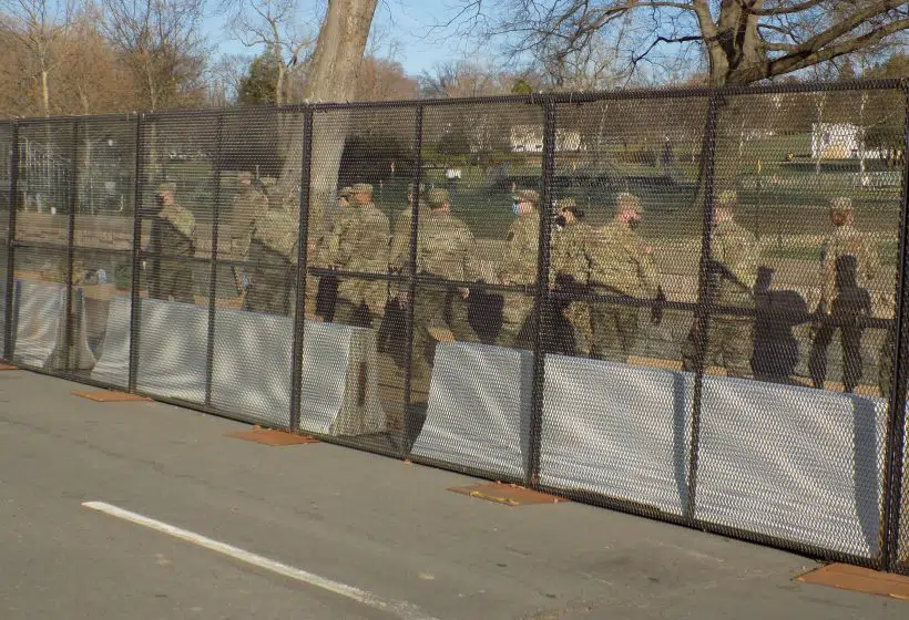 10,000 National Guard Troops Due in D.C. Saturday, Washington Monument Closed