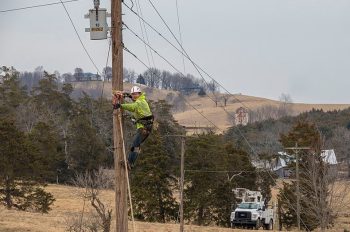 Agencies Say They’ll Be Ready to Distribute Broadband Funds