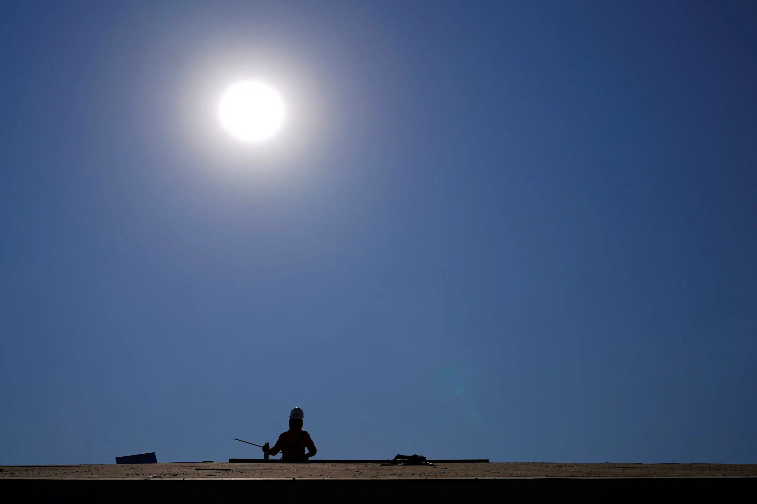 EXPLAINER: What’s Behind the Heat Wave in the American West?