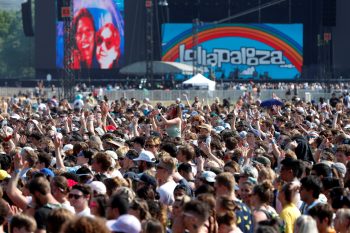 Chicago’s Top Doc Says ‘No Evidence’ Lollapalooza Was Super Spreader Event