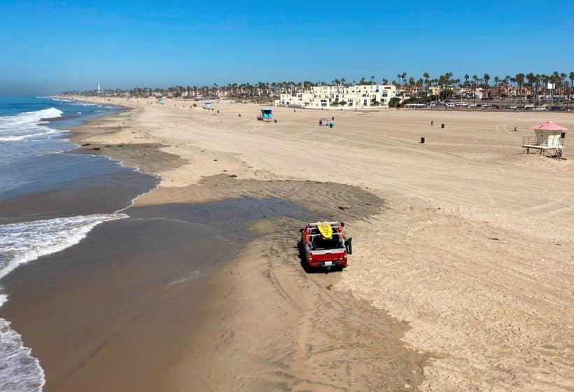 California’s ‘Surf City USA’ Beach Reopens After Oil Spill
