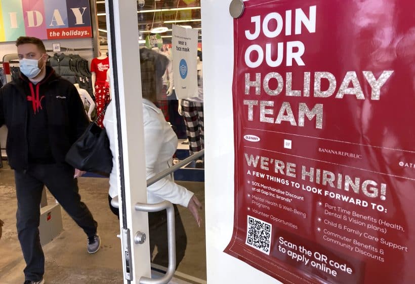 US Jobless Claims Drop Seventh Straight Week to 268,000