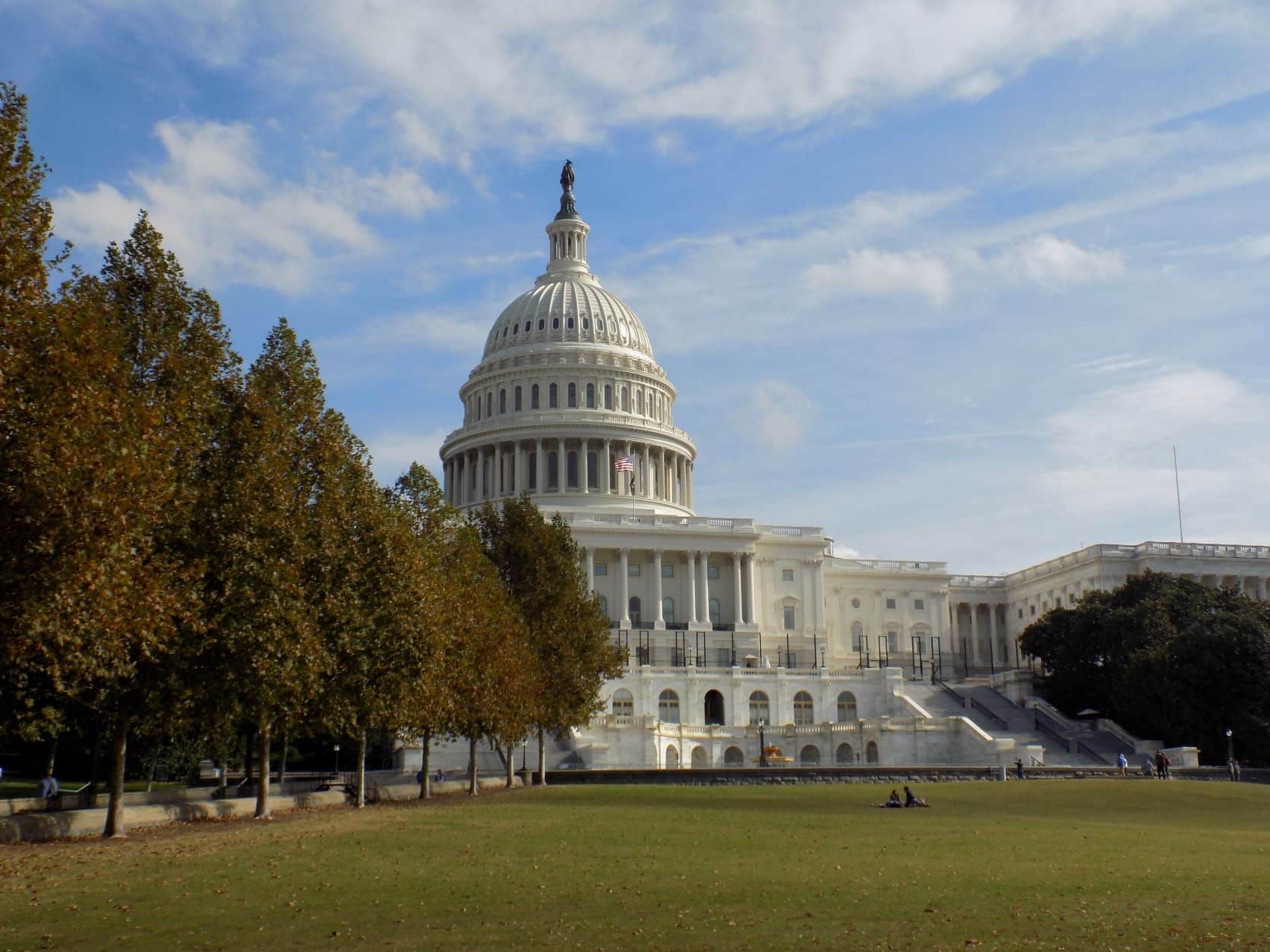 <strong></img>Capitol Hill Staffers Launch Unionization Effort</strong>