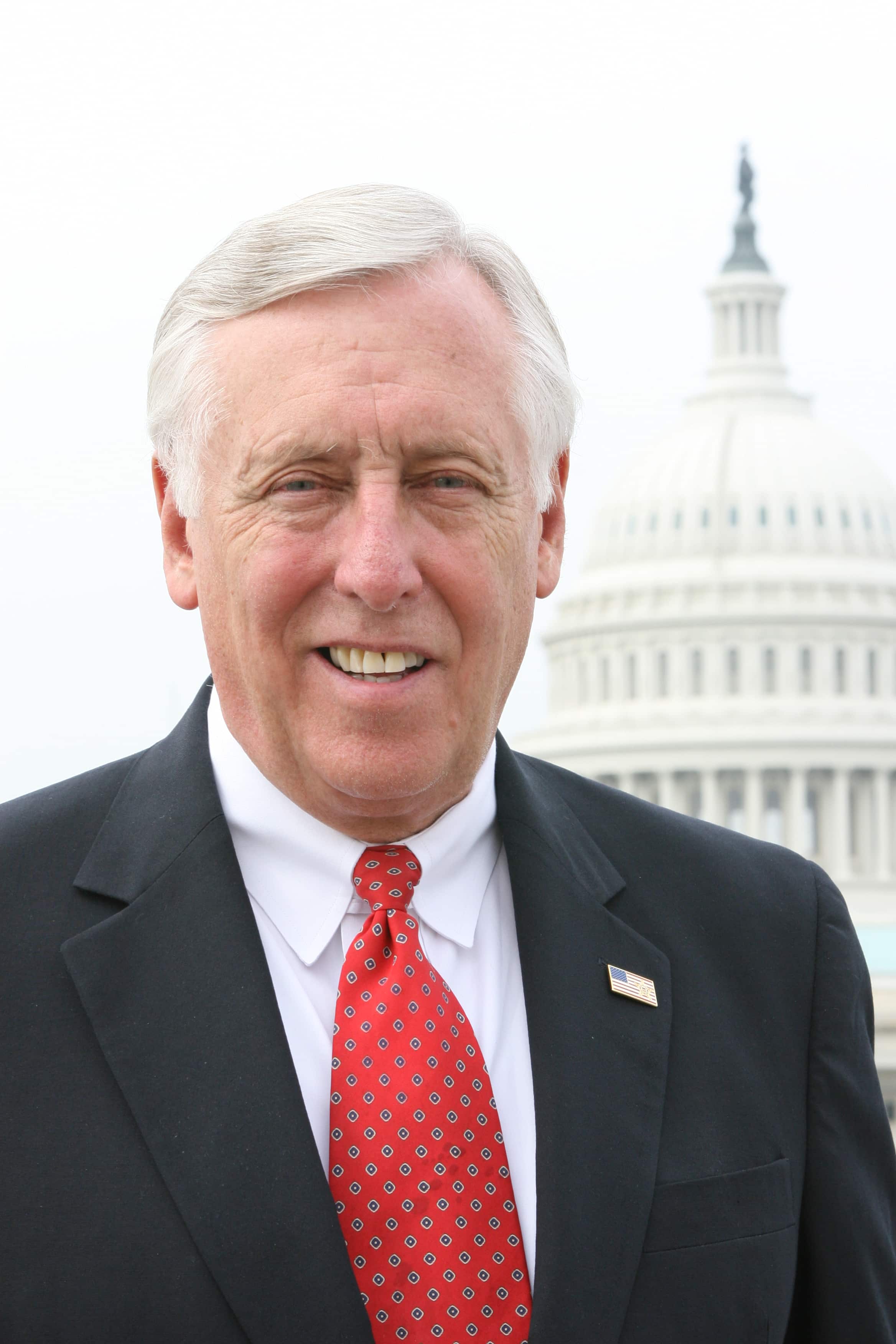 Hoyer Seeks Review of Firearms Rules on US Capitol Grounds