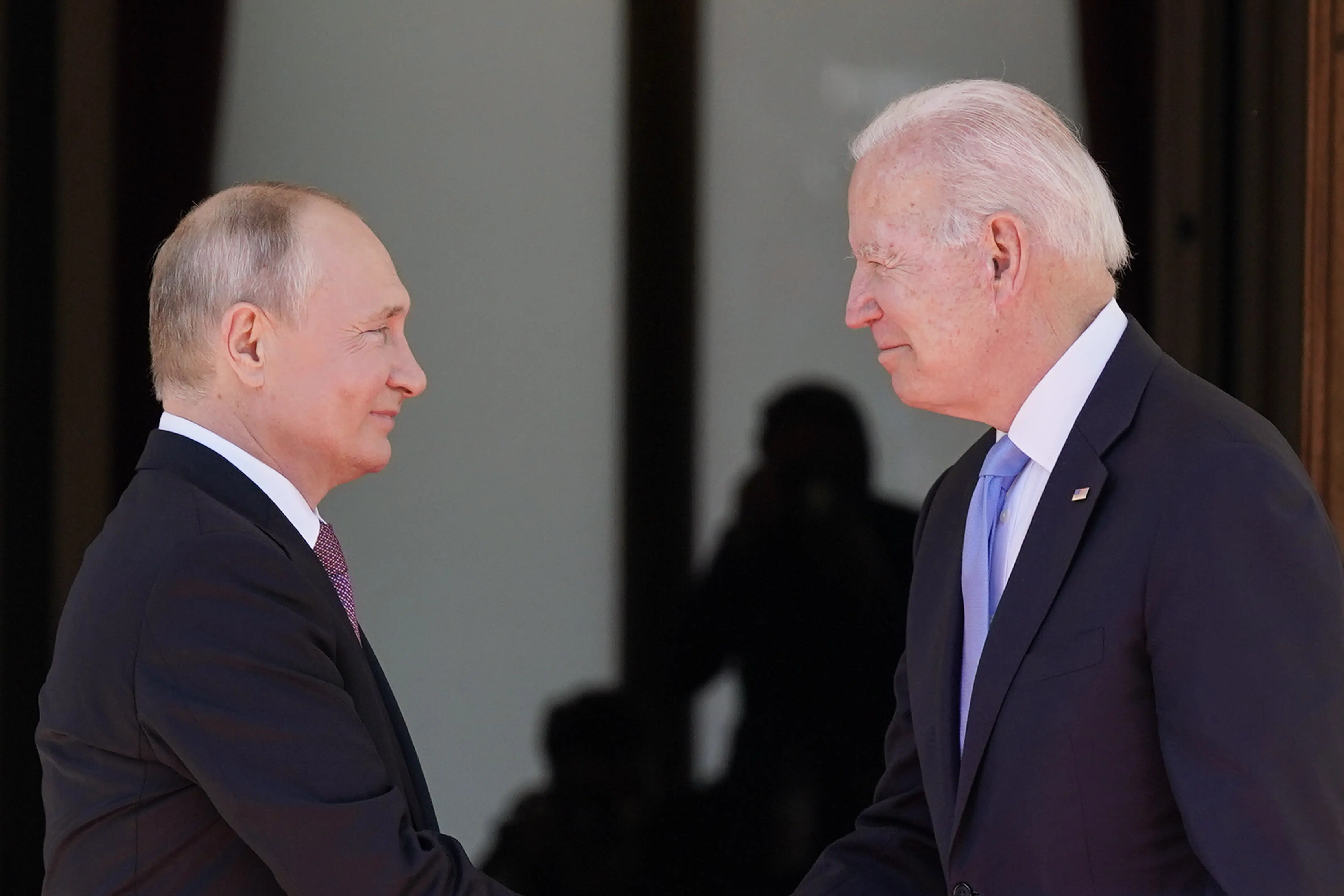 Biden, Putin to Hold Call as Russia-Ukraine Tension Smolders