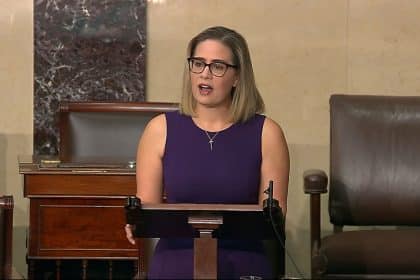 Sinema, Manchin Double Down on Opposition to Curbing Filibuster