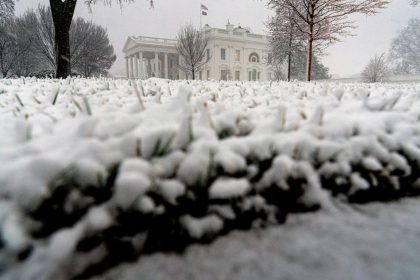 Federal Offices In DC Closed Due to Winter Storm