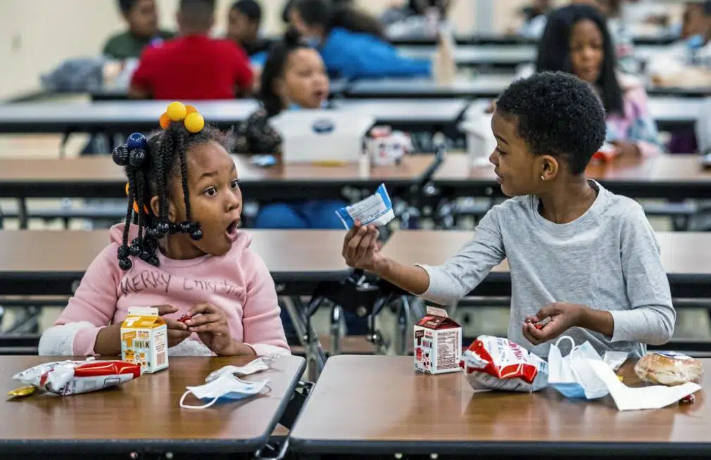 School Nutrition Advocates Urge Congress to Extend Pandemic Meal Waivers