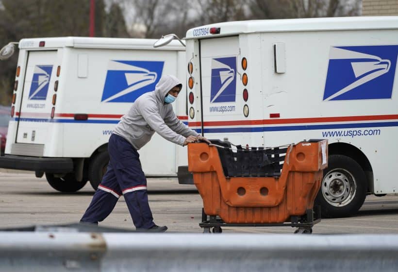 16 States That Want to Electrify USPS Fleet File Lawsuits