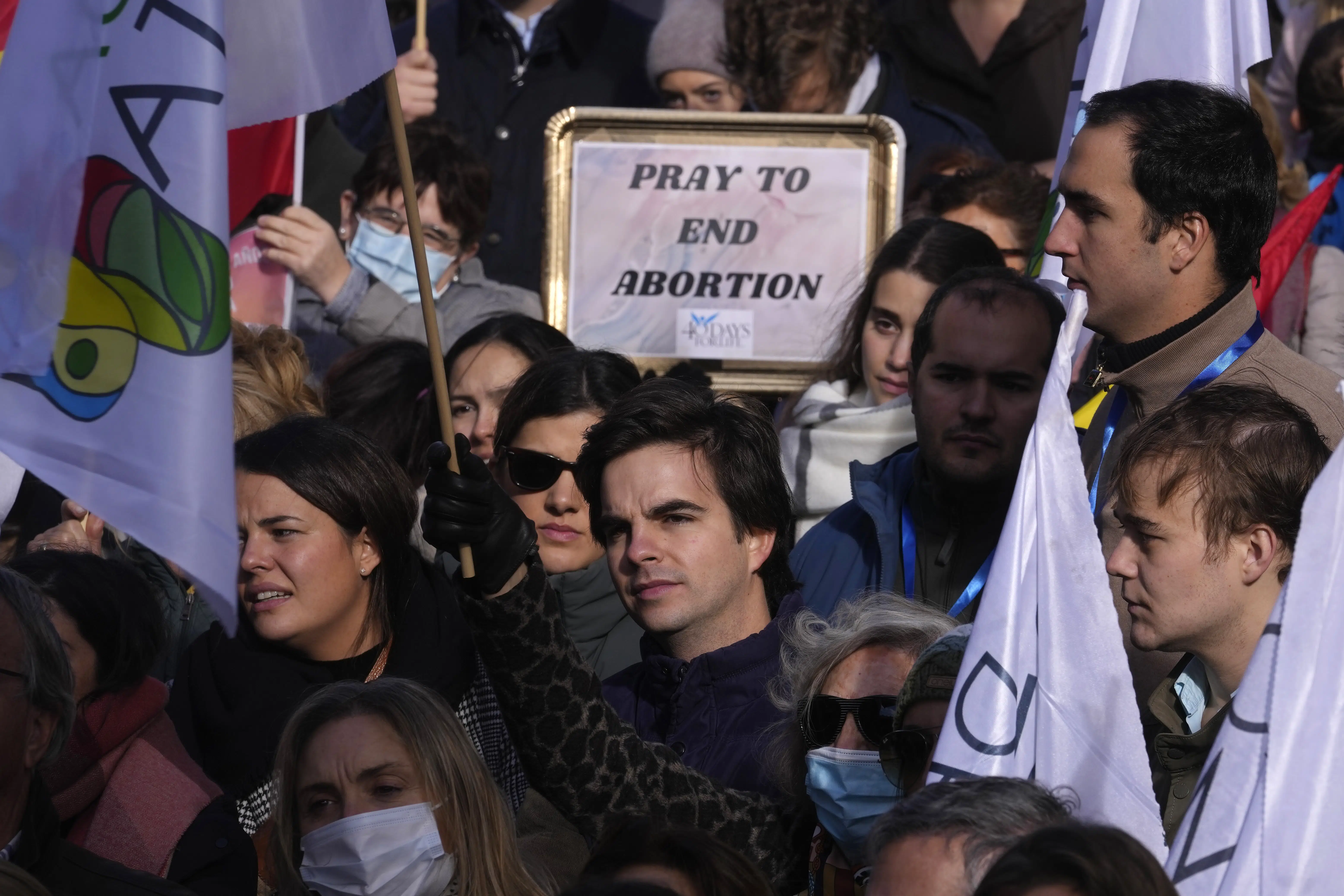 Spanish Government Proposes Wider Abortion Rights, Menstrual Leave